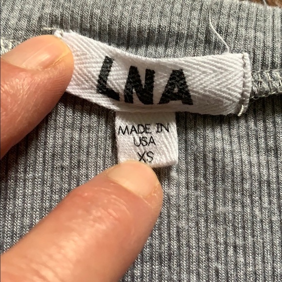 Boutique bought grey t-shirt - Picture 4 of 4